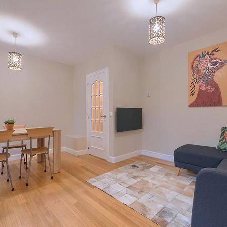 Vivienda Turistica Reformada En Zona Residencial Con Garaje Y Wifi Appartement Bilbao Buitenkant foto