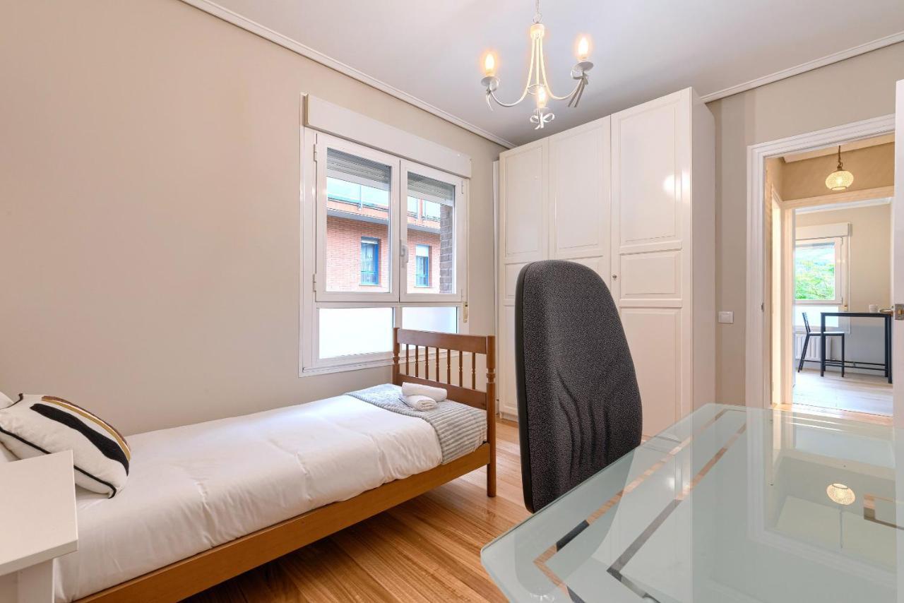 Vivienda Turistica Reformada En Zona Residencial Con Garaje Y Wifi Appartement Bilbao Buitenkant foto