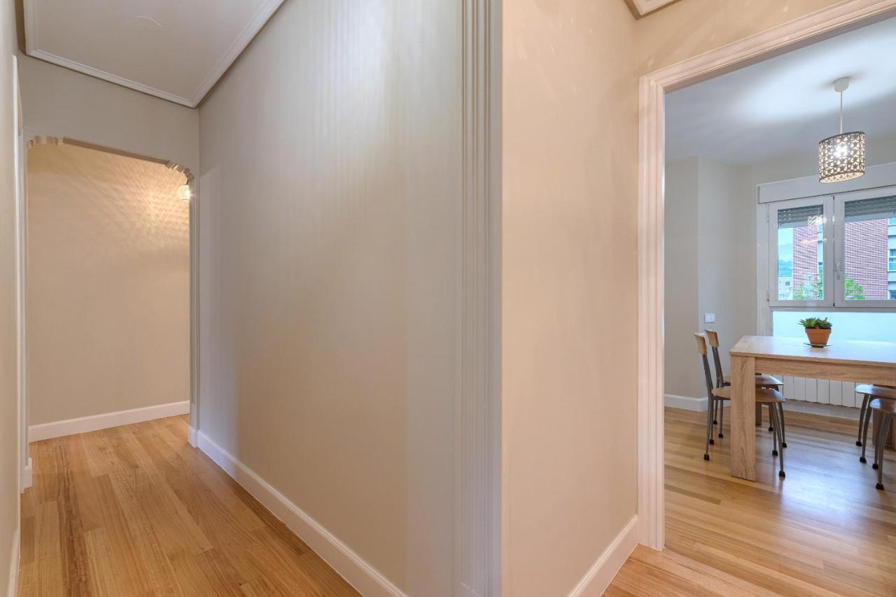 Vivienda Turistica Reformada En Zona Residencial Con Garaje Y Wifi Appartement Bilbao Buitenkant foto
