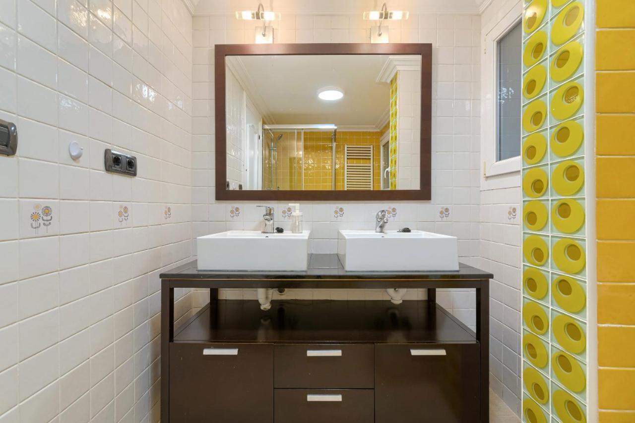 Vivienda Turistica Reformada En Zona Residencial Con Garaje Y Wifi Appartement Bilbao Buitenkant foto